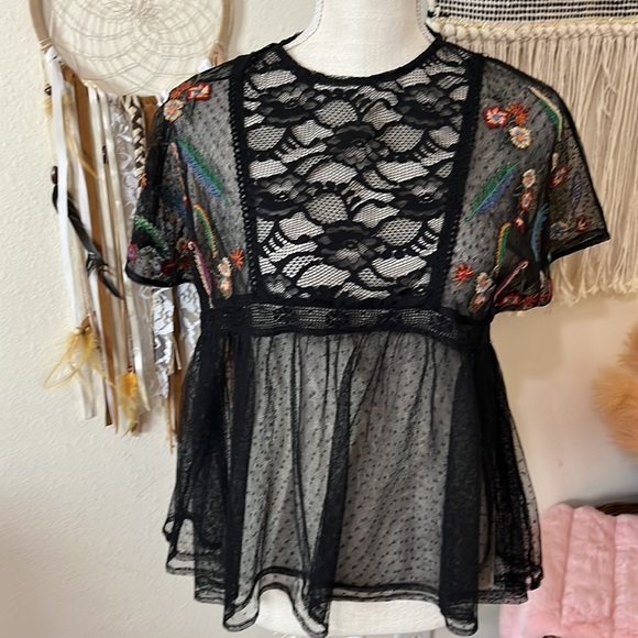 Zara Sheer Mesh Black Ruffled Lace Top/ Size Small - Picture 2 of 7